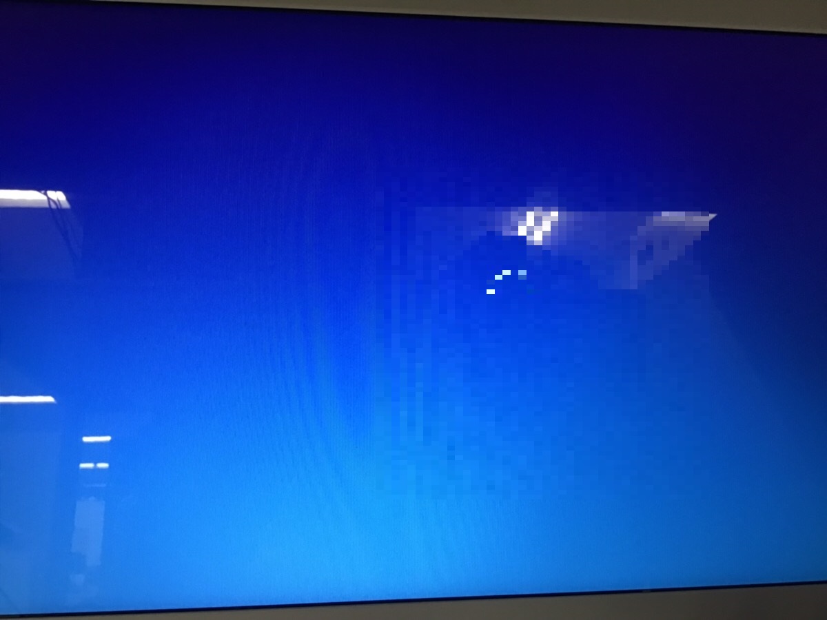 大阪府堺市中区 ノートパソコンでHDDの問題検出のメッセージが表示される／東芝 Windows 8.1/8