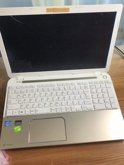 東京都大田区 ノートパソコンのキーボードの反応が悪い／東芝 Windows