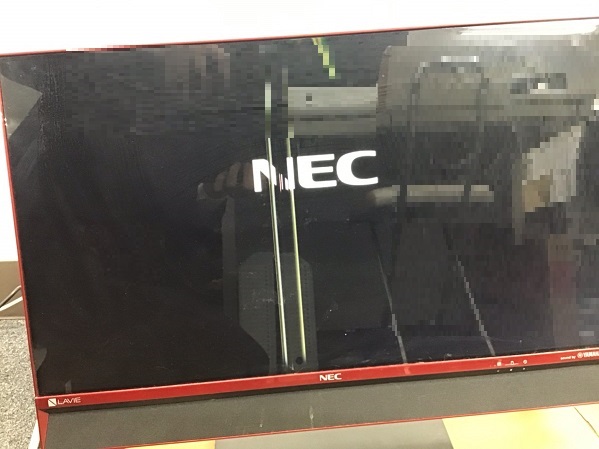愛知県北名古屋市 デスクトップパソコンの液晶画面に線が入ってる／NEC Windows 10